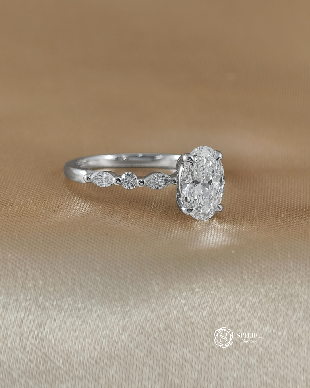 Emily Oval Ring