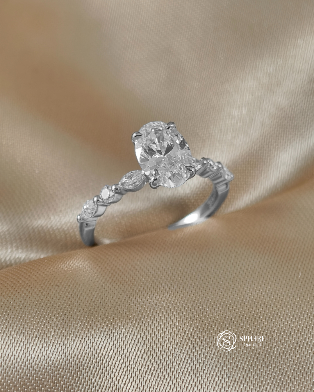 Emily Oval Ring