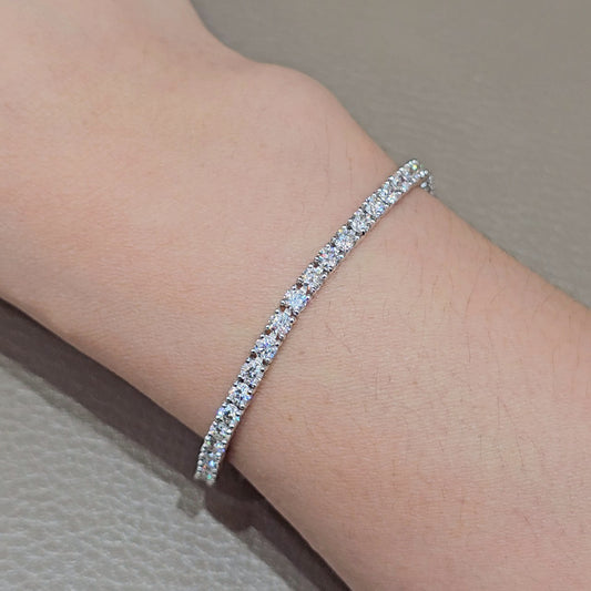 Classic Round Cut Bracelets