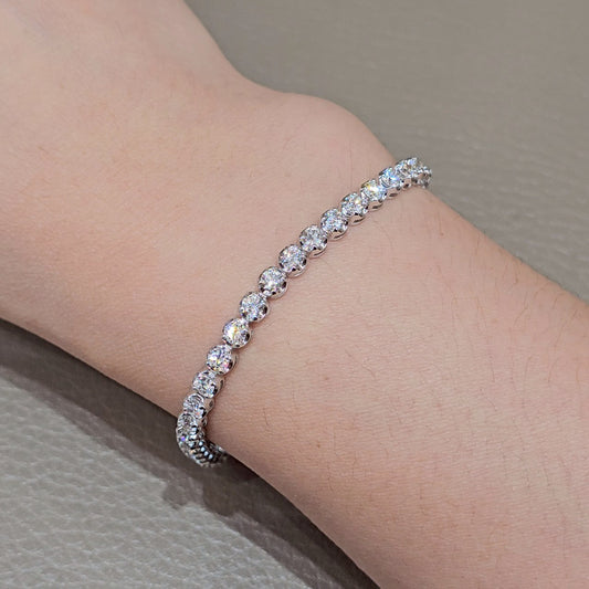 Classic Crown Setting Full Diamond Tennis Bracelet