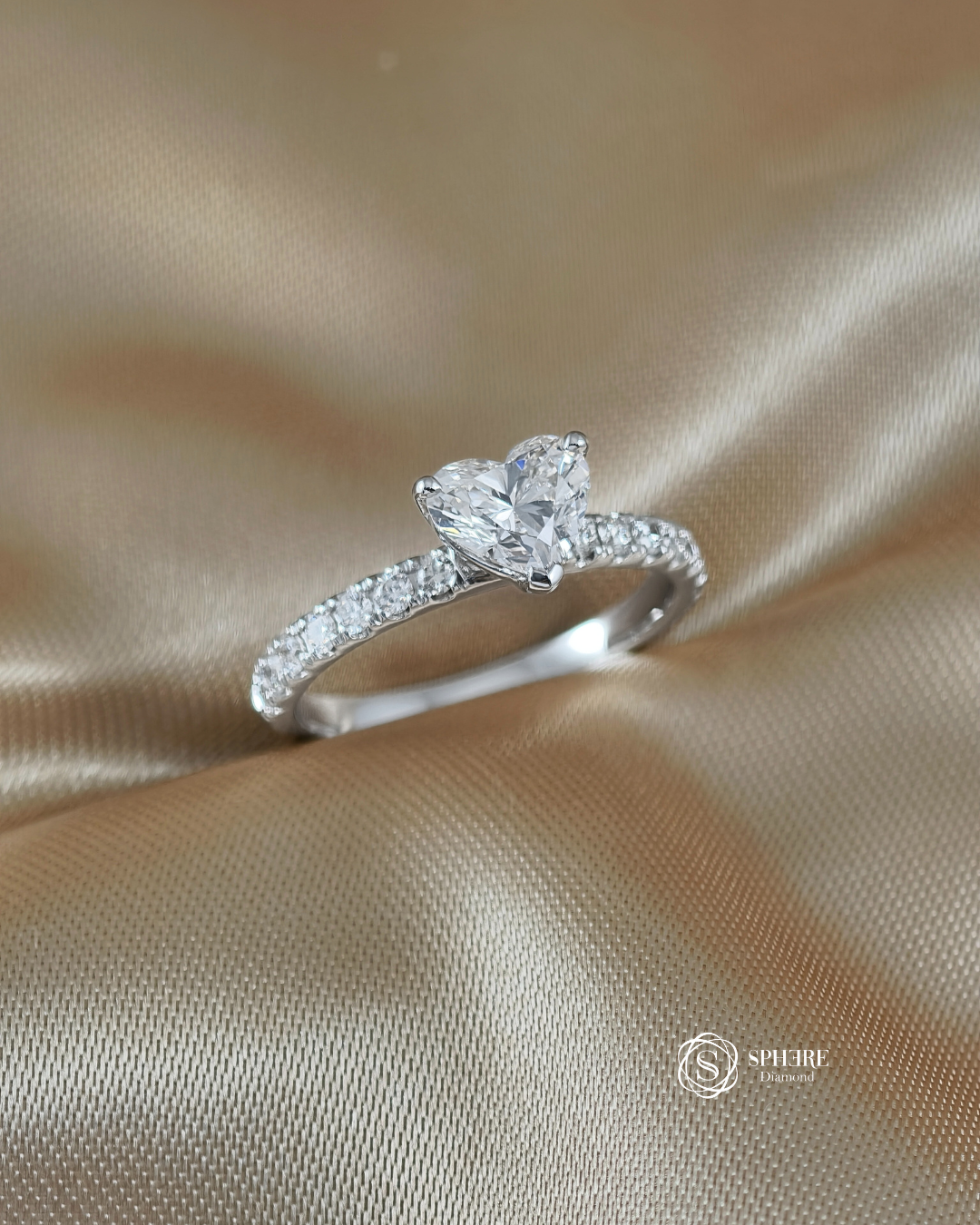 Heart shaped lab grown diamond pavé engagement ring angled view | Sphere Diamond Bangkok