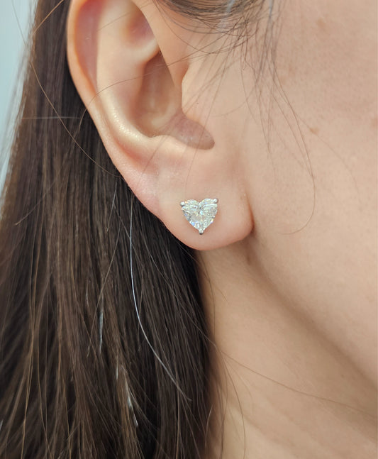 Woman wearing Heart lab grown diamond stud earrings in Bangkok | Sphere Diamond