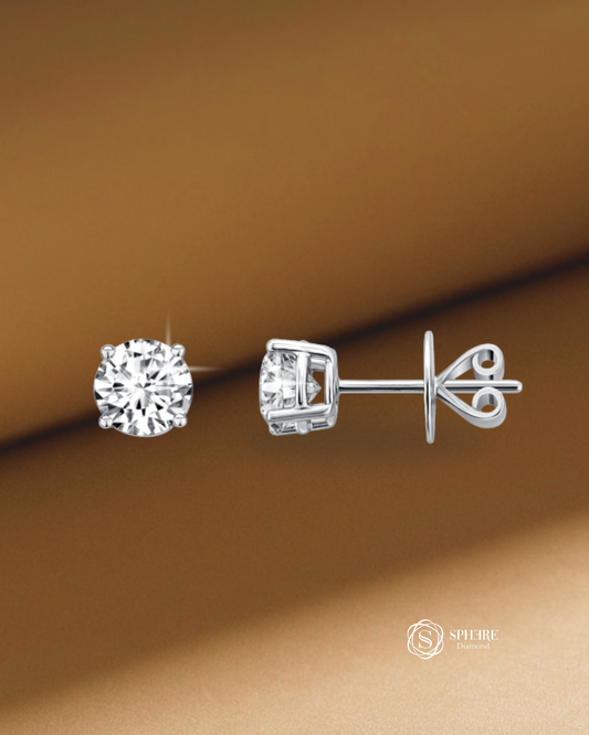 Round lab grown diamond stud earrings in Bangkok by Sphere Diamond