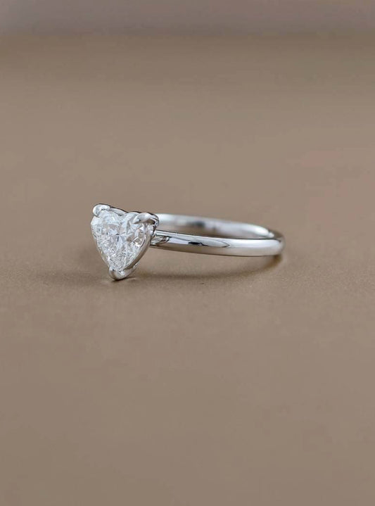 Étoile Amour Lab Grown Heart Diamond Solitaire Engagement Ring | Custom Made Lab Grown Diamond Ring | Sphere Diamond Bangkok Thailand