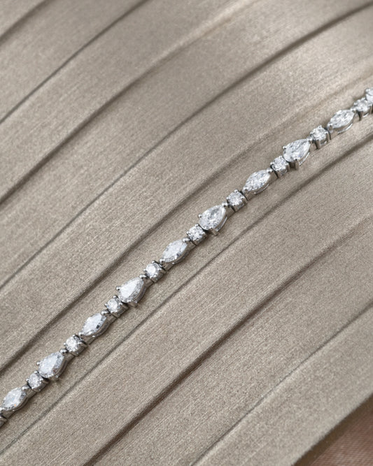 Pear Round Marquise Alternate Lab Grown Diamond Bracelet | Sphere Diamond Bangkok Thailand