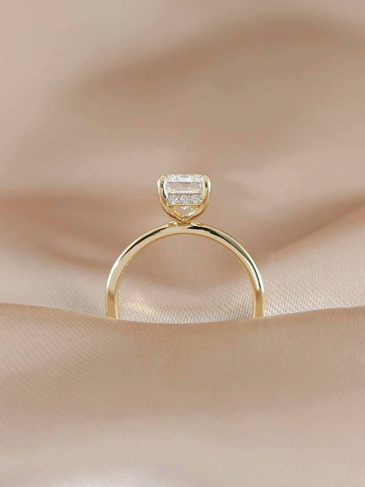 Side profile of Rosalie Emerald Lab Grown Diamond Hidden Halo Solitaire Engagement Ring in 18K Yellow Gold | IGI Certified | Sphere Diamond Bangkok