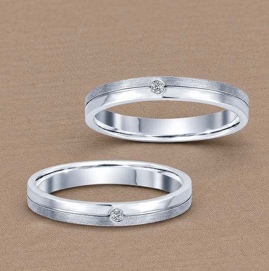 Flat Duo 1 Diamond women's Lab Grown Diamond wedding ring with polished and matte finish by Sphere Diamond Bangkok