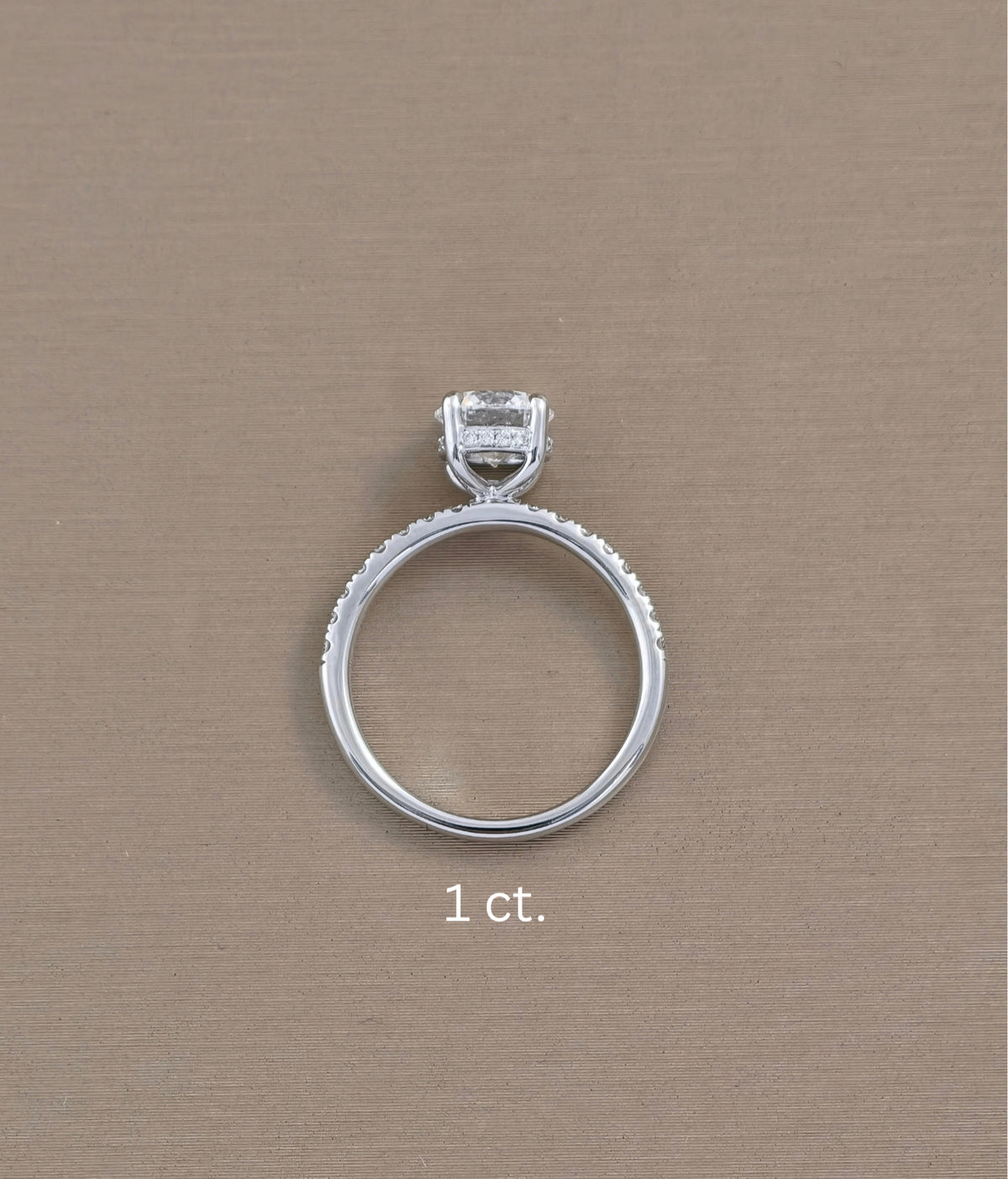 แหวนหมั้นเพชรแลปทรงกลม รุ่น Signature Eiffel Love พร้อมใบรับรอง IGI