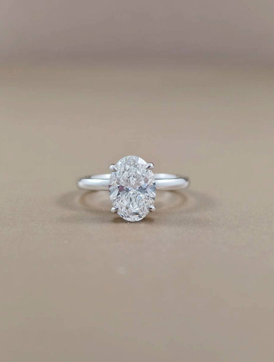 Signature Eiffel Classic Oval Lab Grown Diamond Engagement Ring | IGI Certified