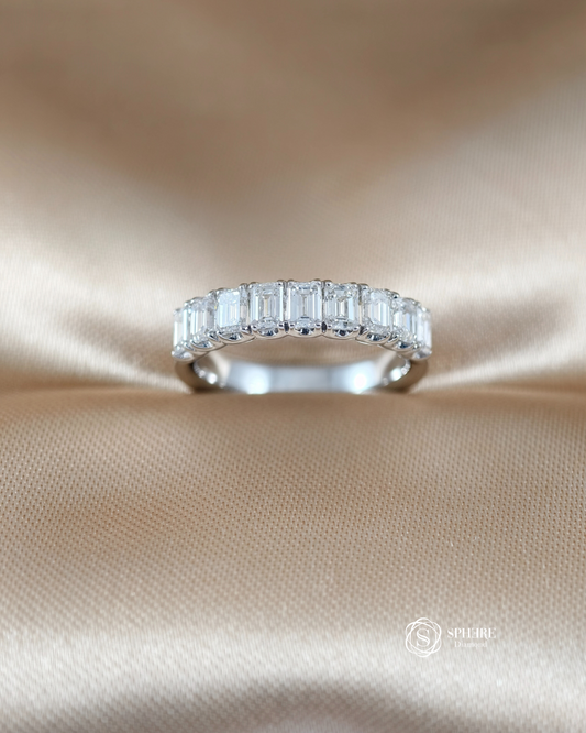 The Emerald Grace Ring