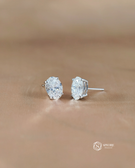 Oval Diamond Stud Earring