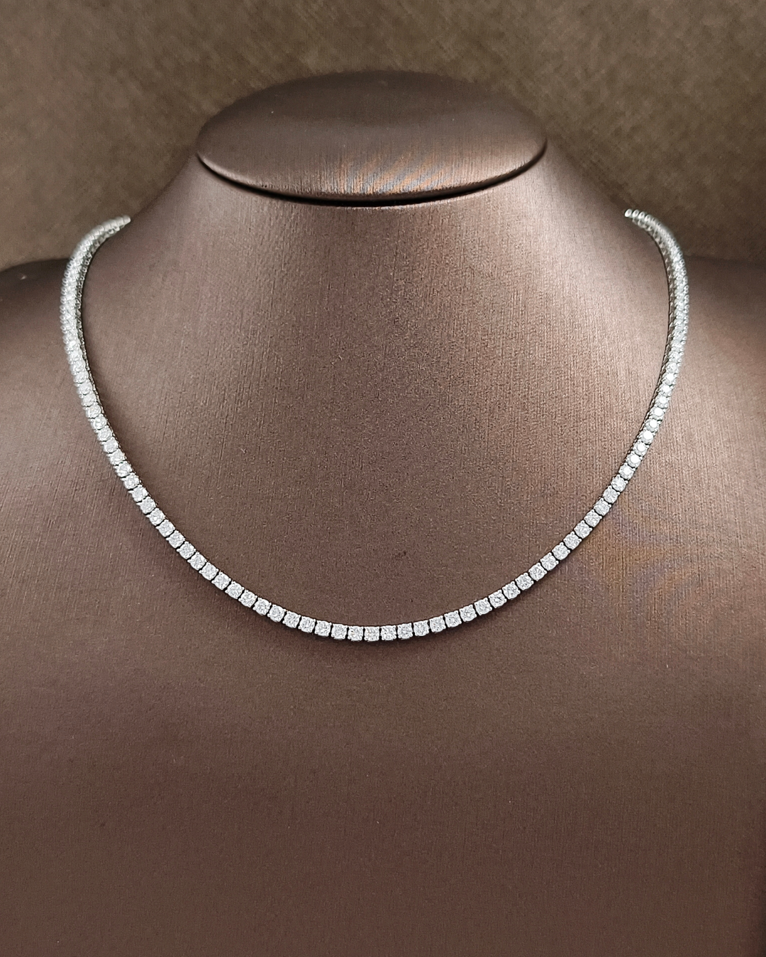 Aurora Lab Grown Diamond Tennis Necklace by Sphere Diamond Bangkok Thailand