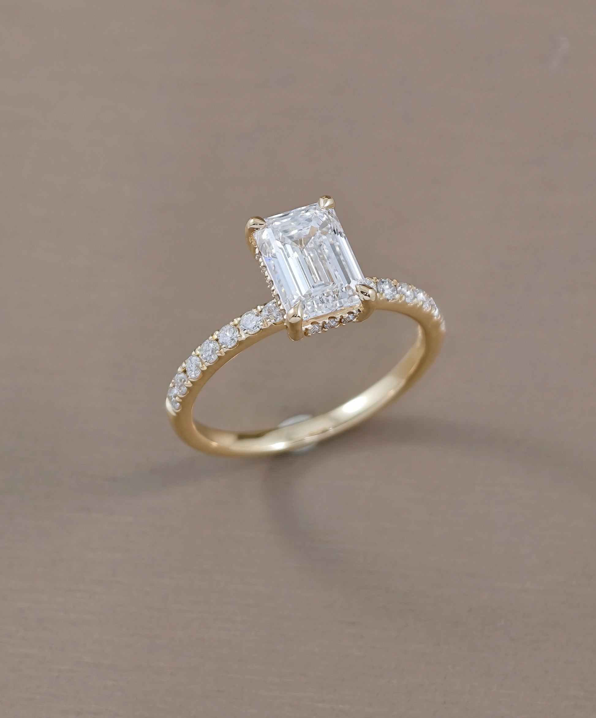 Élan Emerald Cut Hidden Halo Pavé Lab Grown Diamond Engagement Ring Sphere Diamond Bangkok