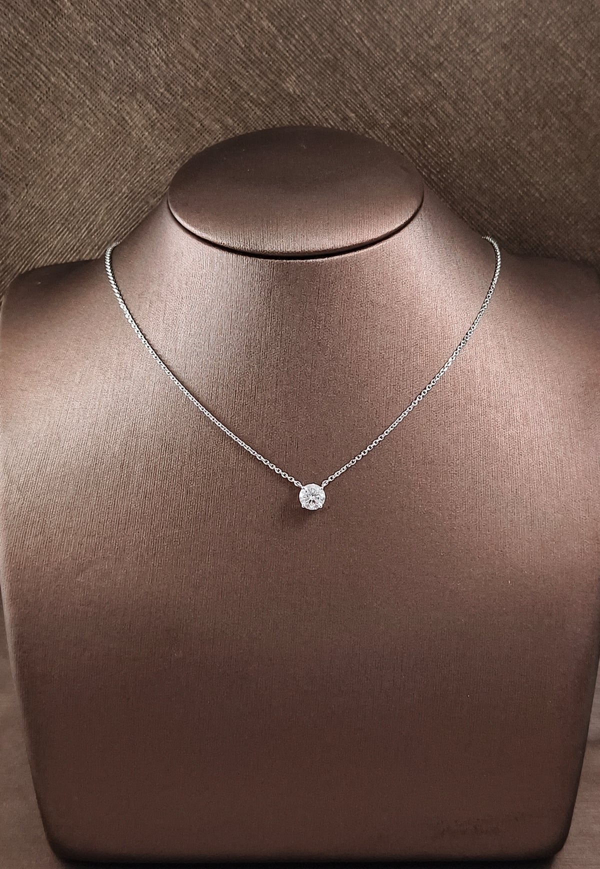 Floating Round cut Diamond Pendant Necklace
