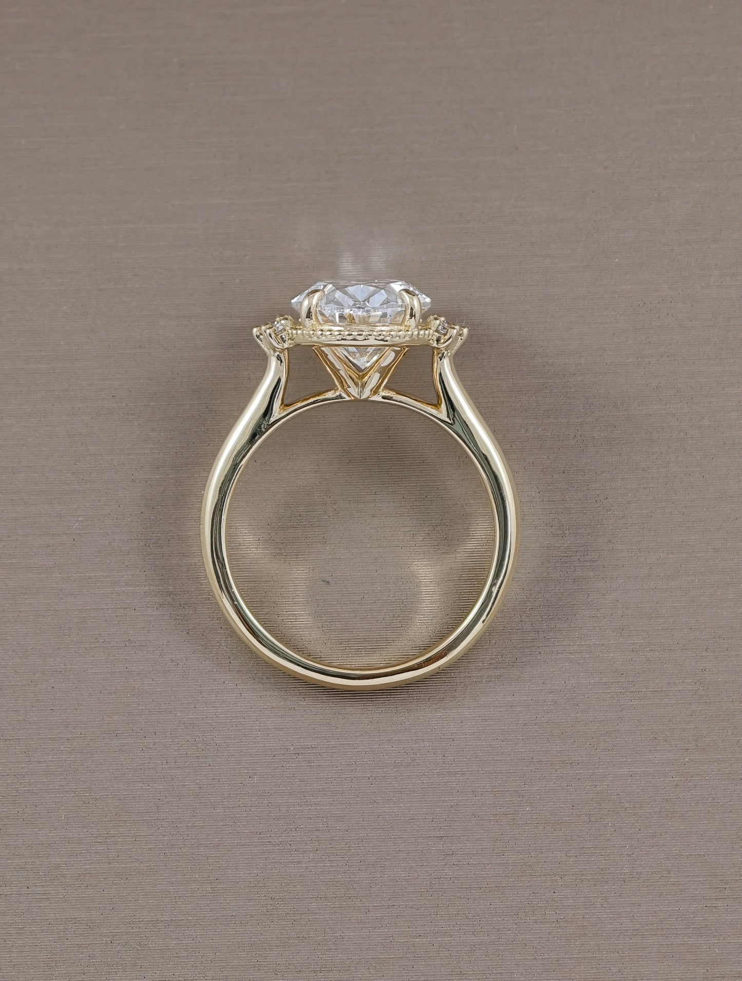 Élan Oval Lab Grown Diamond Bridal Stack Ring Set