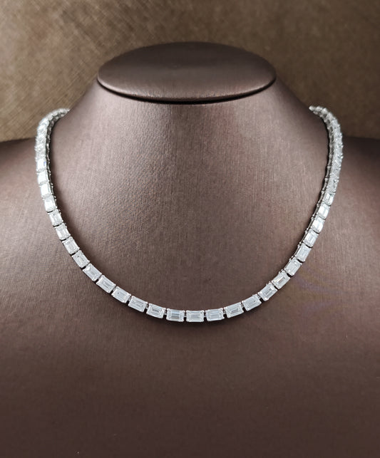 Élan Emerald Cut Lab Grown Diamond Tennis Necklace by Sphere Diamond Bangkok