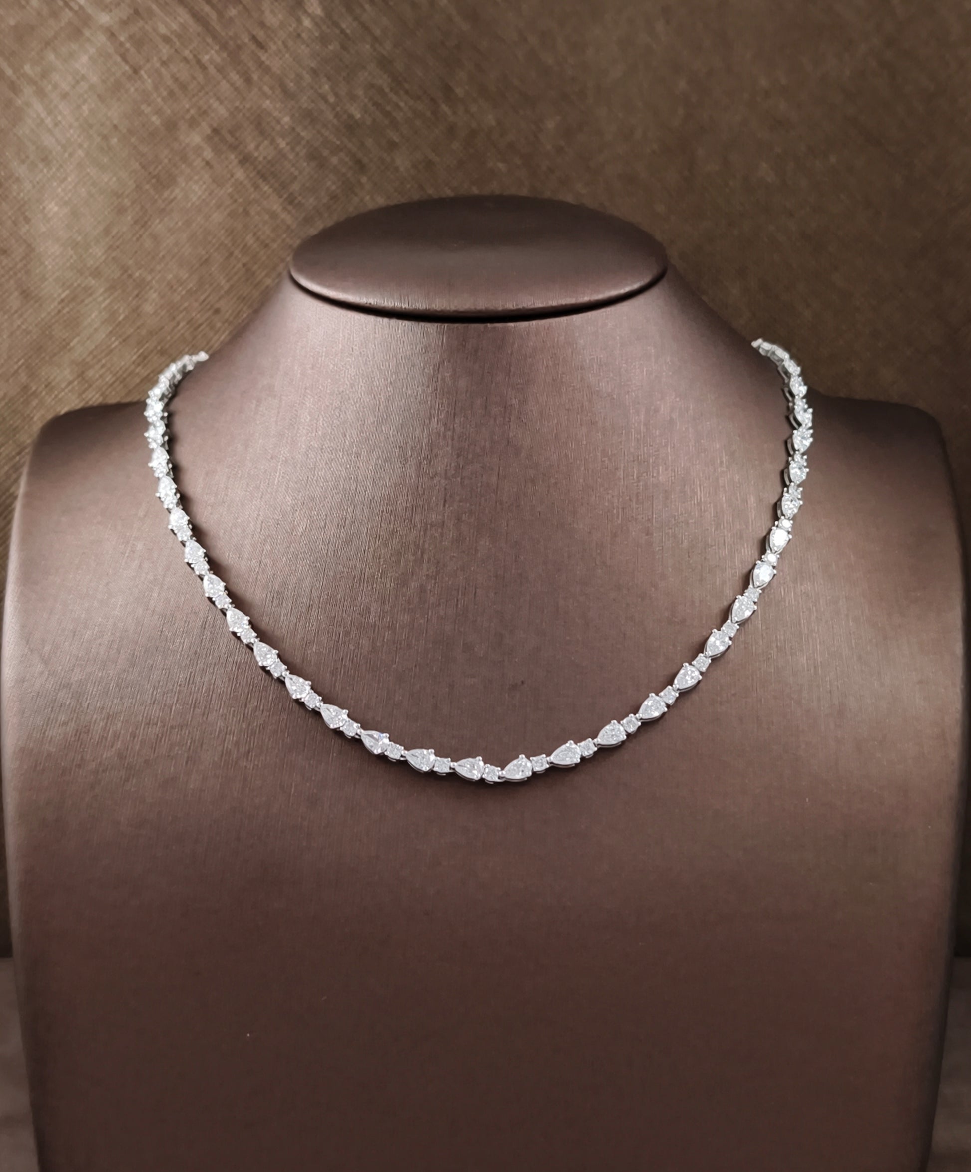 Fancy Lab Grown Diamond Necklace | Luxury Diamond Necklace | Sphere Diamond Bangkok Thailand