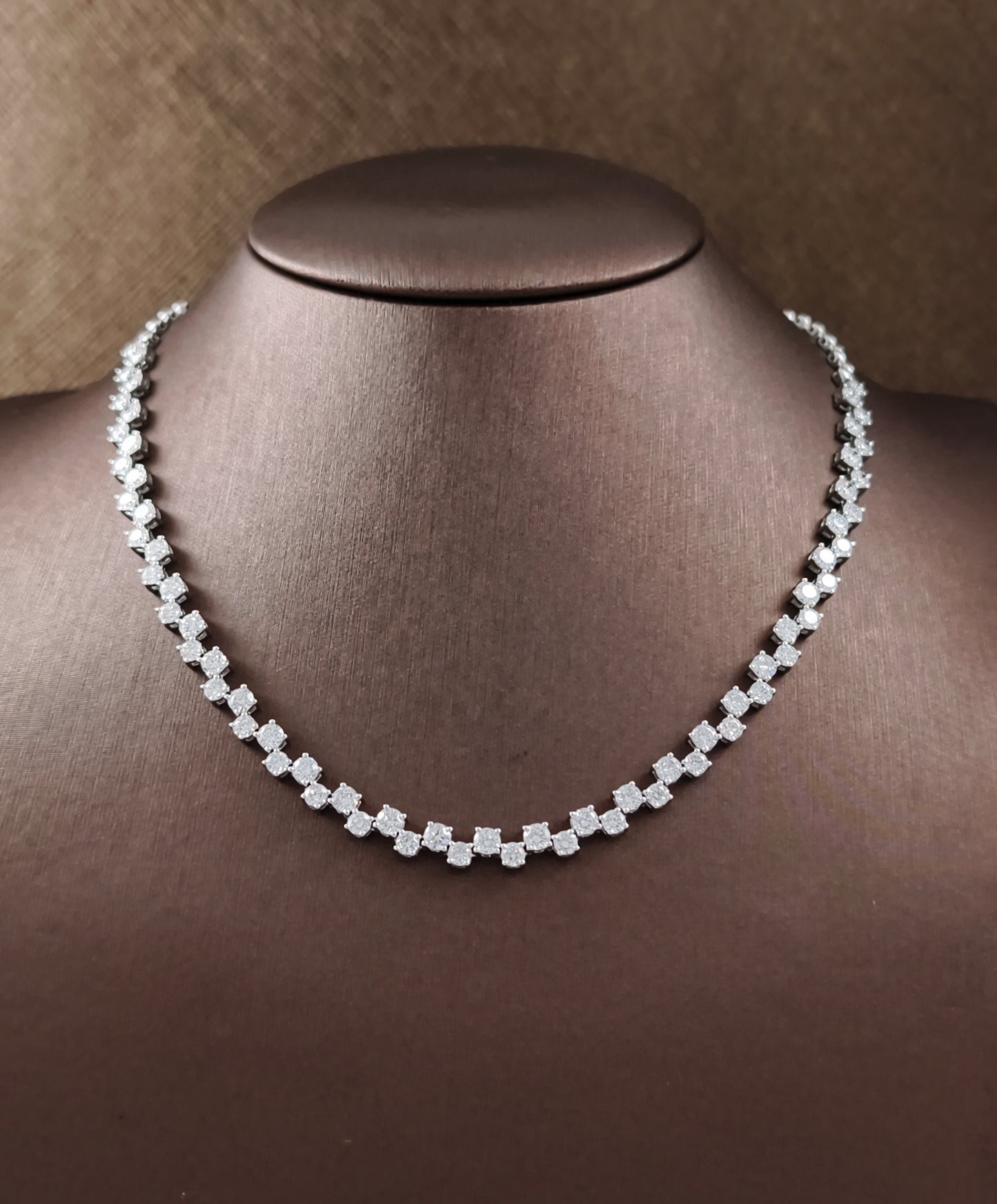 zig zag round cut diamond necklace