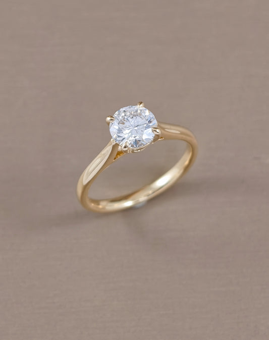 Round Lab Grown Diamond Solitaire Engagement Ring in Yellow Gold Bangkok Thailand