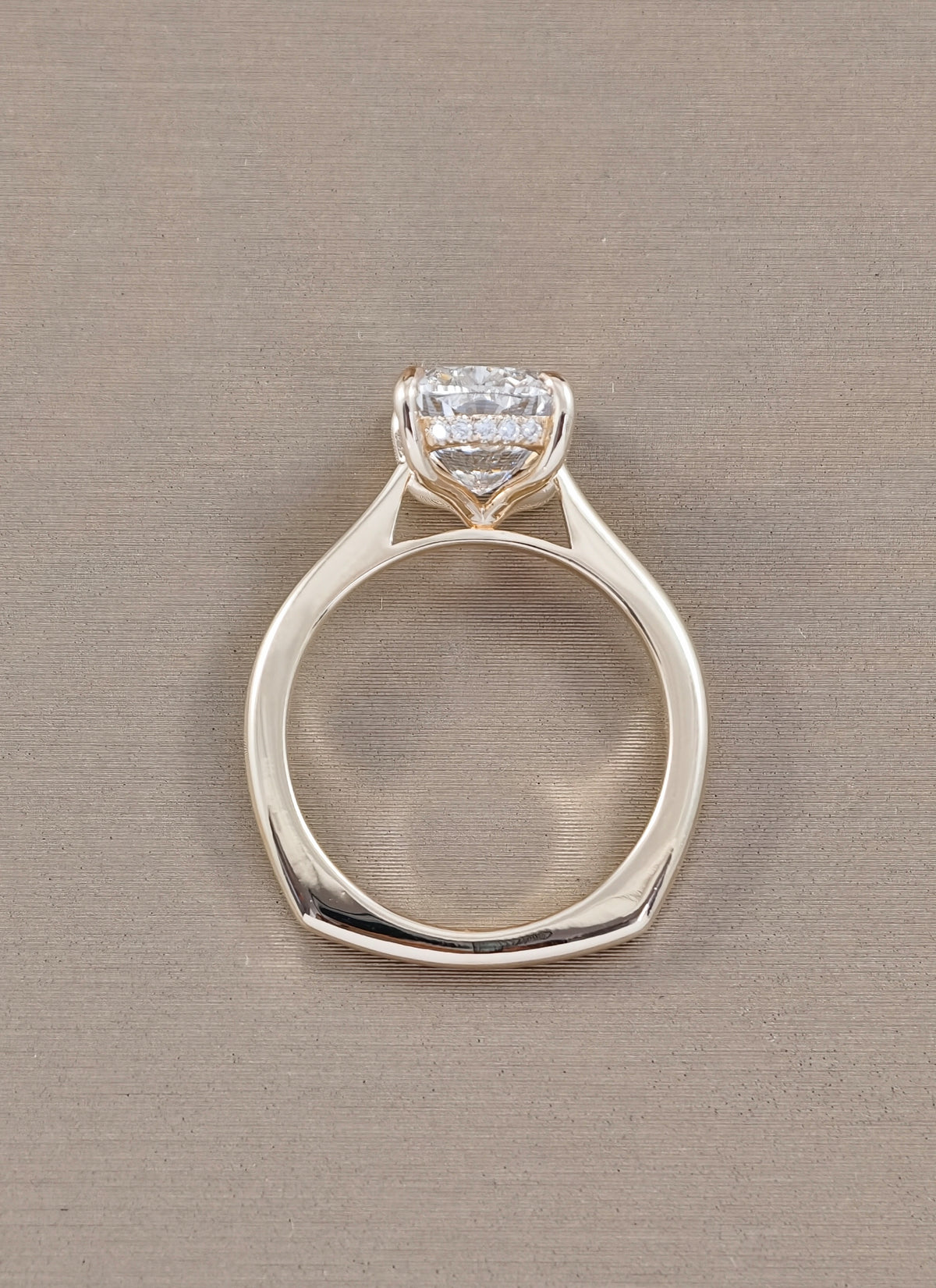 3 Carat Cushion Cut Yellow Gold Engagement Ring Sphere Diamond Bangkok