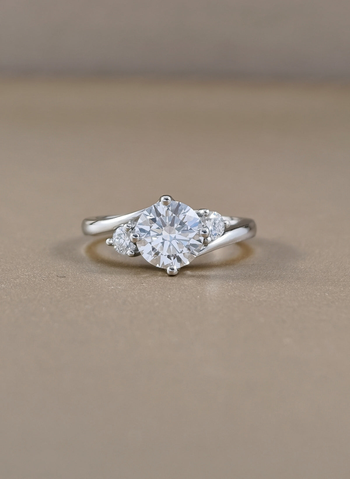 tree stone Engagement Ring white gold 