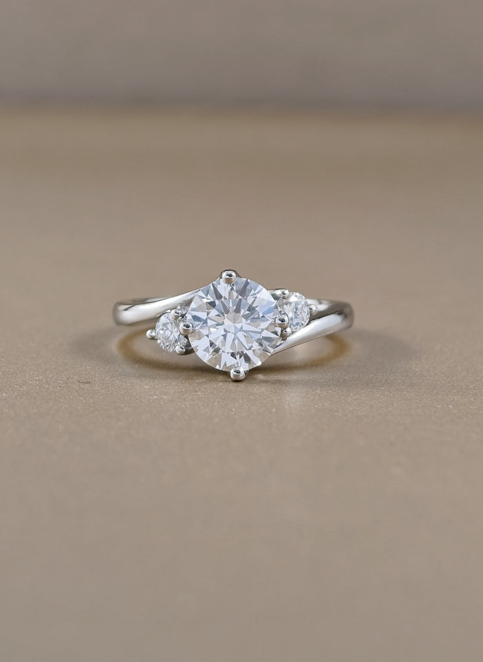 tree stone Engagement Ring white gold 