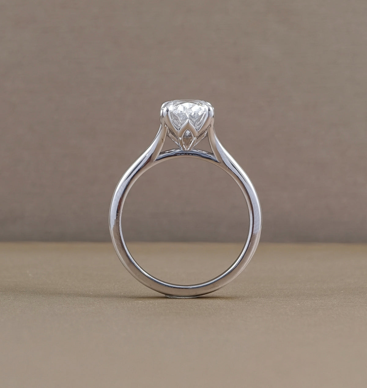 Pearry Tulip 4-Prong Mini Split Shank Lab Grown Diamond Engagement Ring
