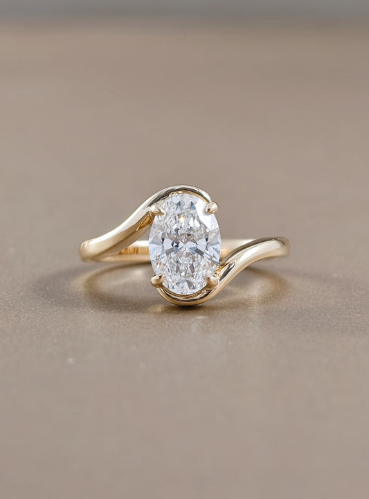 Elara Oval Bypass Lab Grown Diamond Engagement Ring Sphere Diamond Bangkok