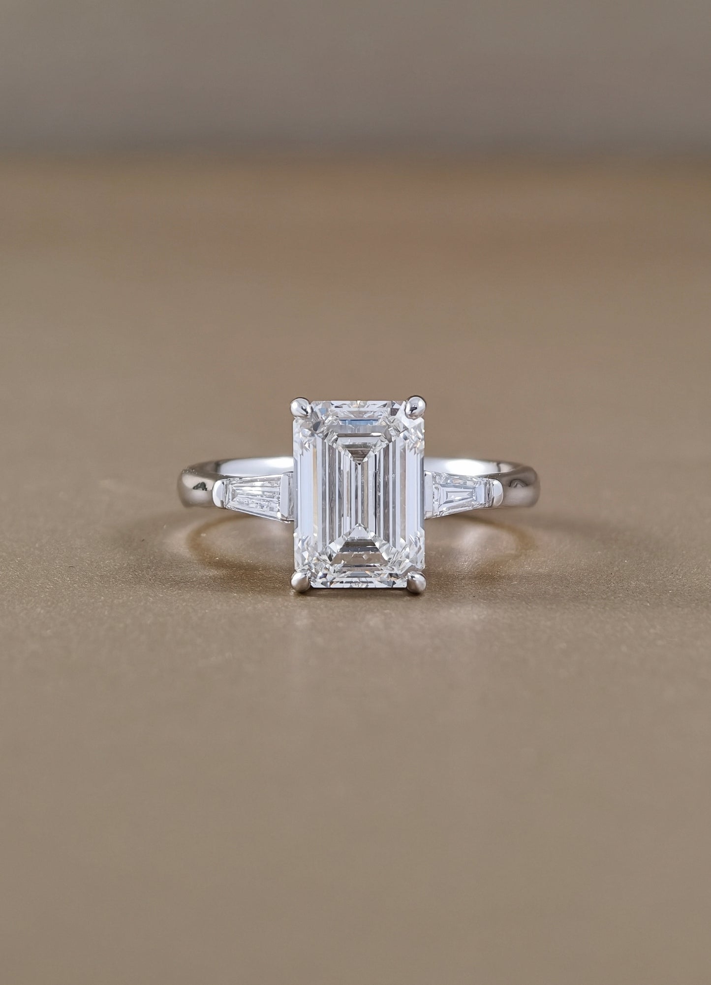 Elara Emerald Cut Lab Grown Diamond Three-Stone Engagement Ring Sphere Diamond Bangkok