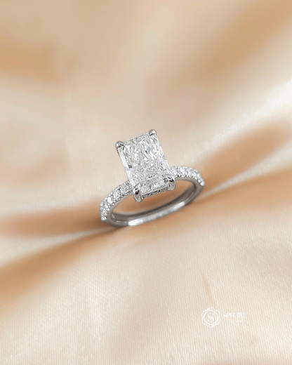 Radiant Cut wit pave ring