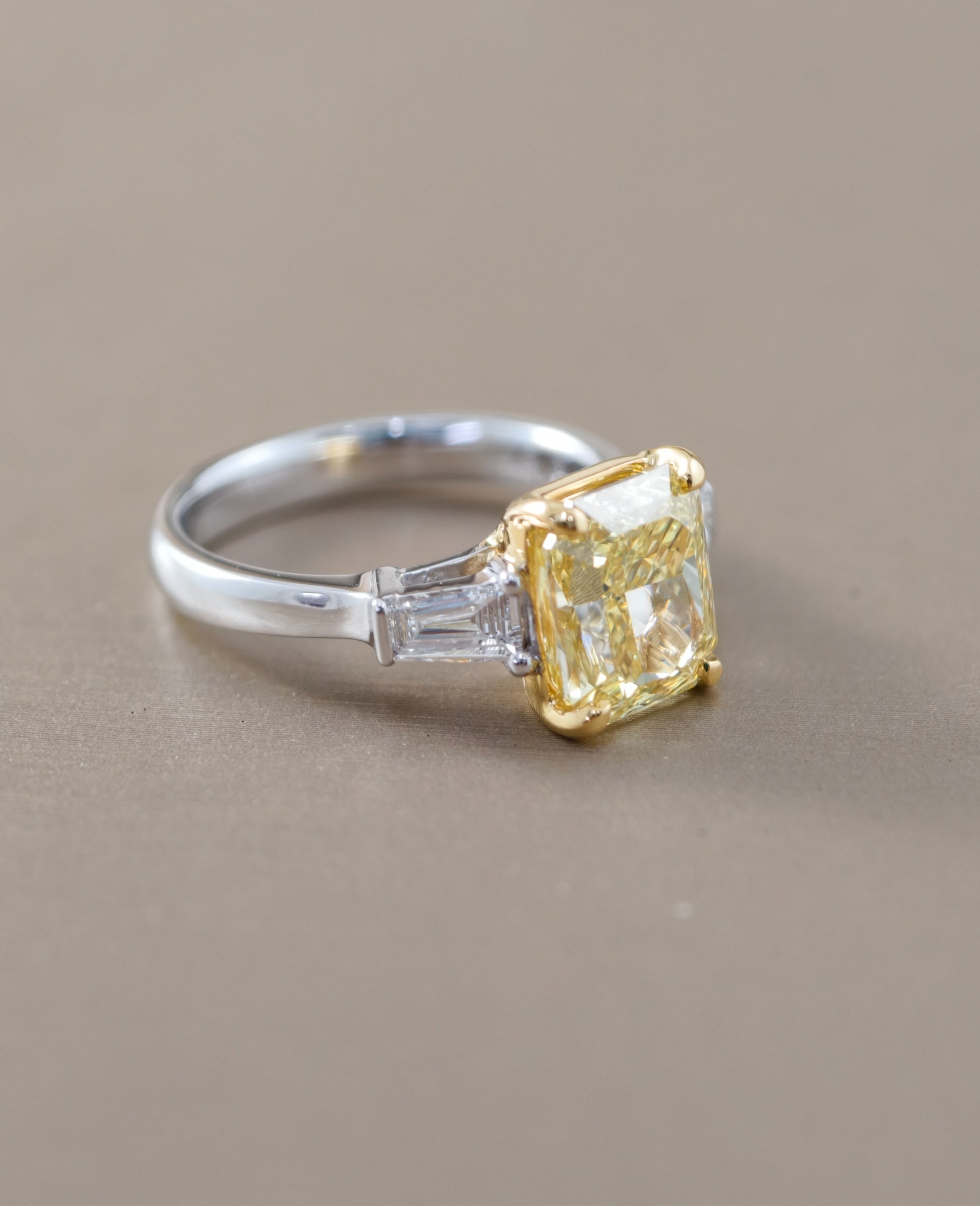 Fancy Yellow Radiant Cut Classic Solitaire Lab Grown Diamond Engagement Ring in Two-Tone Gold by Sphere Diamond Bangkok Thailand