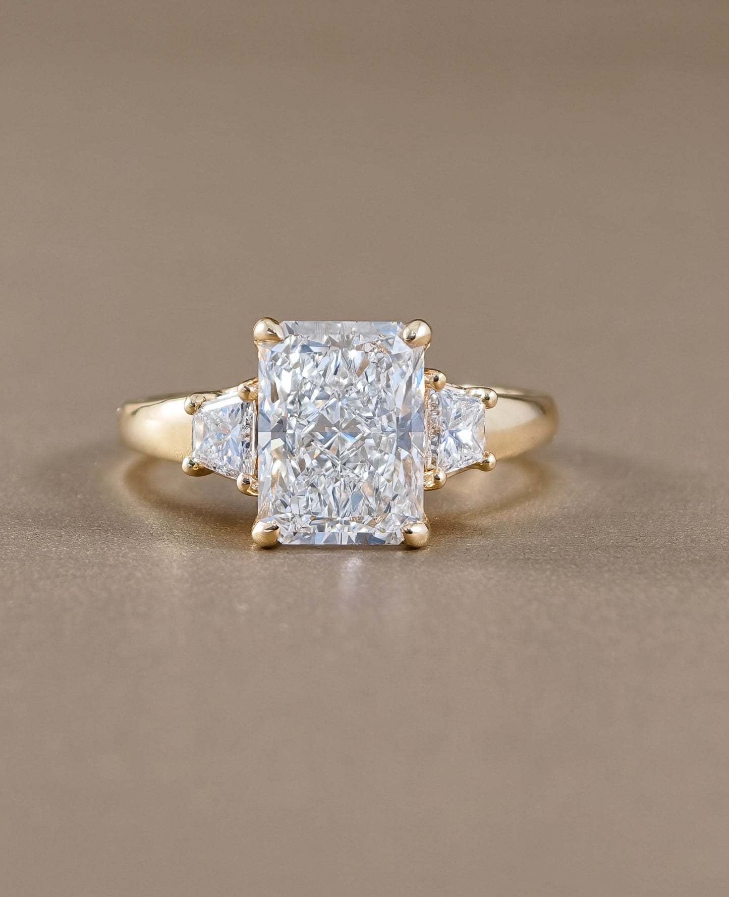 Radiant Cut Classic Solitaire Lab Grown Diamond Engagement Ring in Yellow Gold by Sphere Diamond Bangkok Thailand