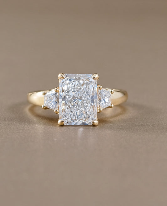Radiant Cut Classic Solitaire Lab Grown Diamond Engagement Ring in Yellow Gold by Sphere Diamond Bangkok Thailand