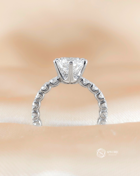 Round Cut Diamond With Side U Prong Setting