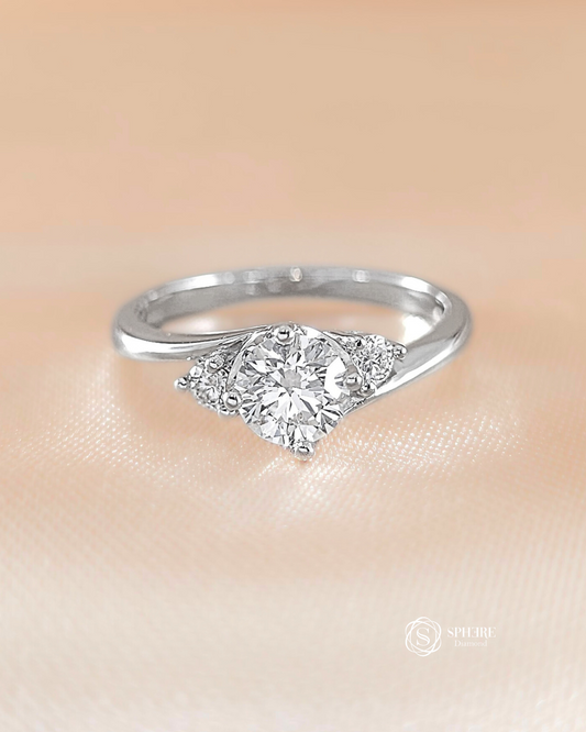 Three Stone Round Cut Ring