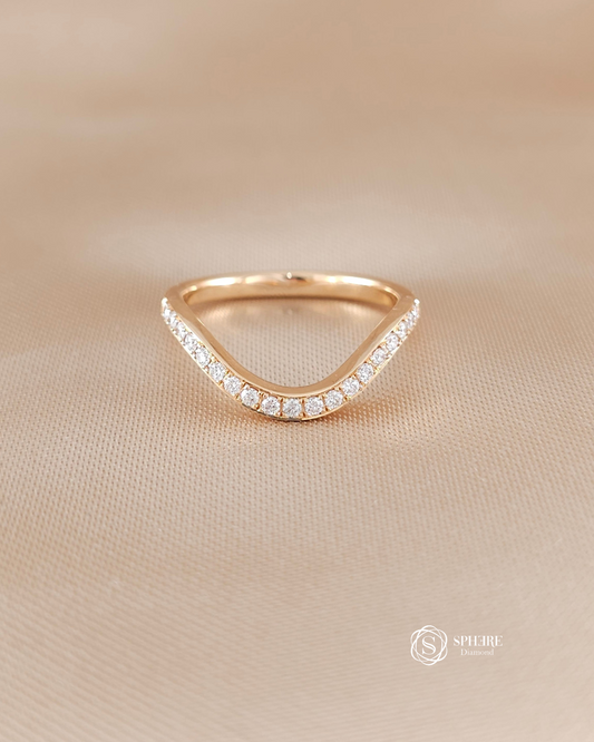 Amora Curve lab grown diamond pavé wedding ring in 18K rose gold by Sphere Diamond Bangkok