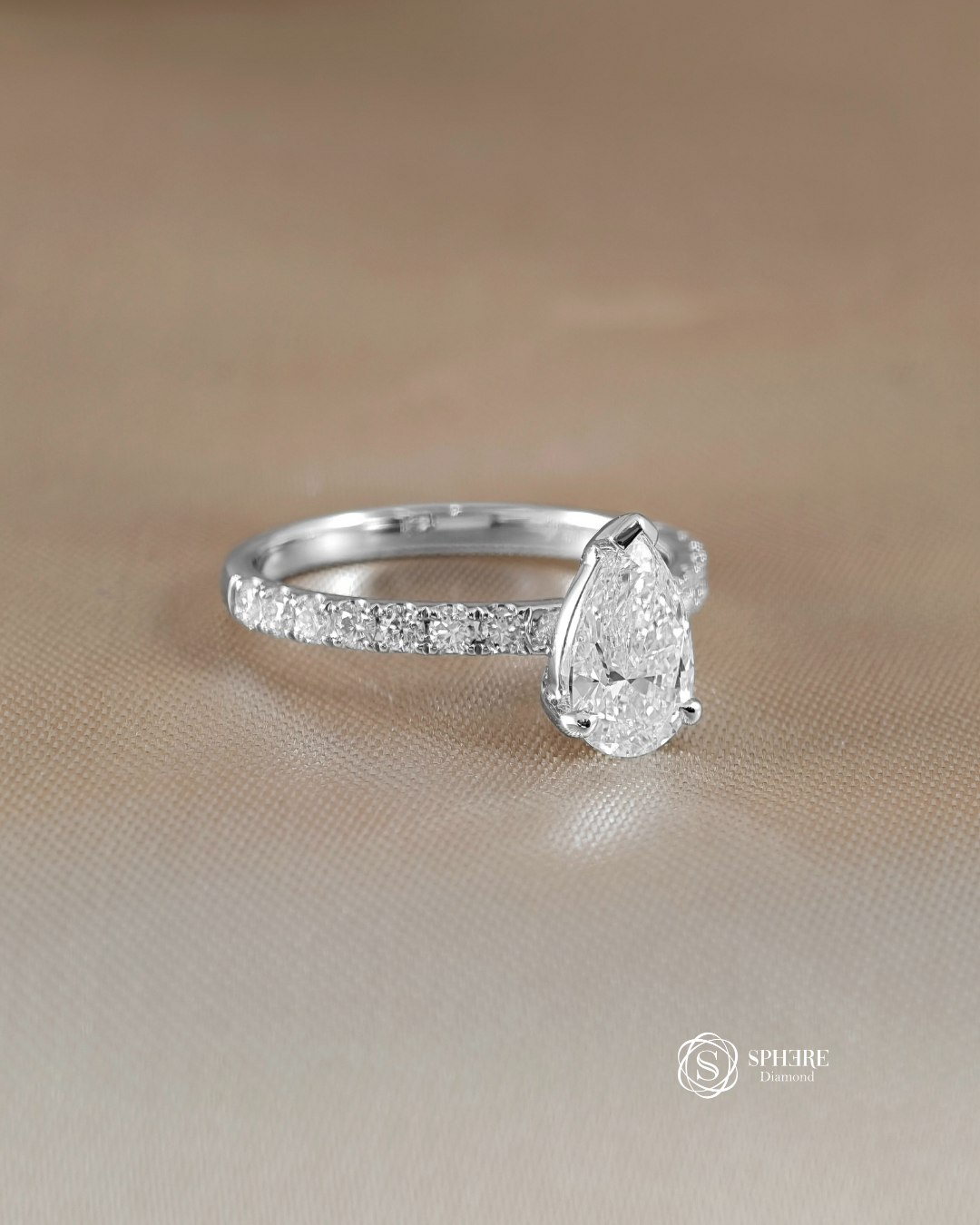 Elegant Pear Lab Grown Diamond Pavé Engagement Ring with IGI Certified Center Diamond | Sphere Diamond Bangkok