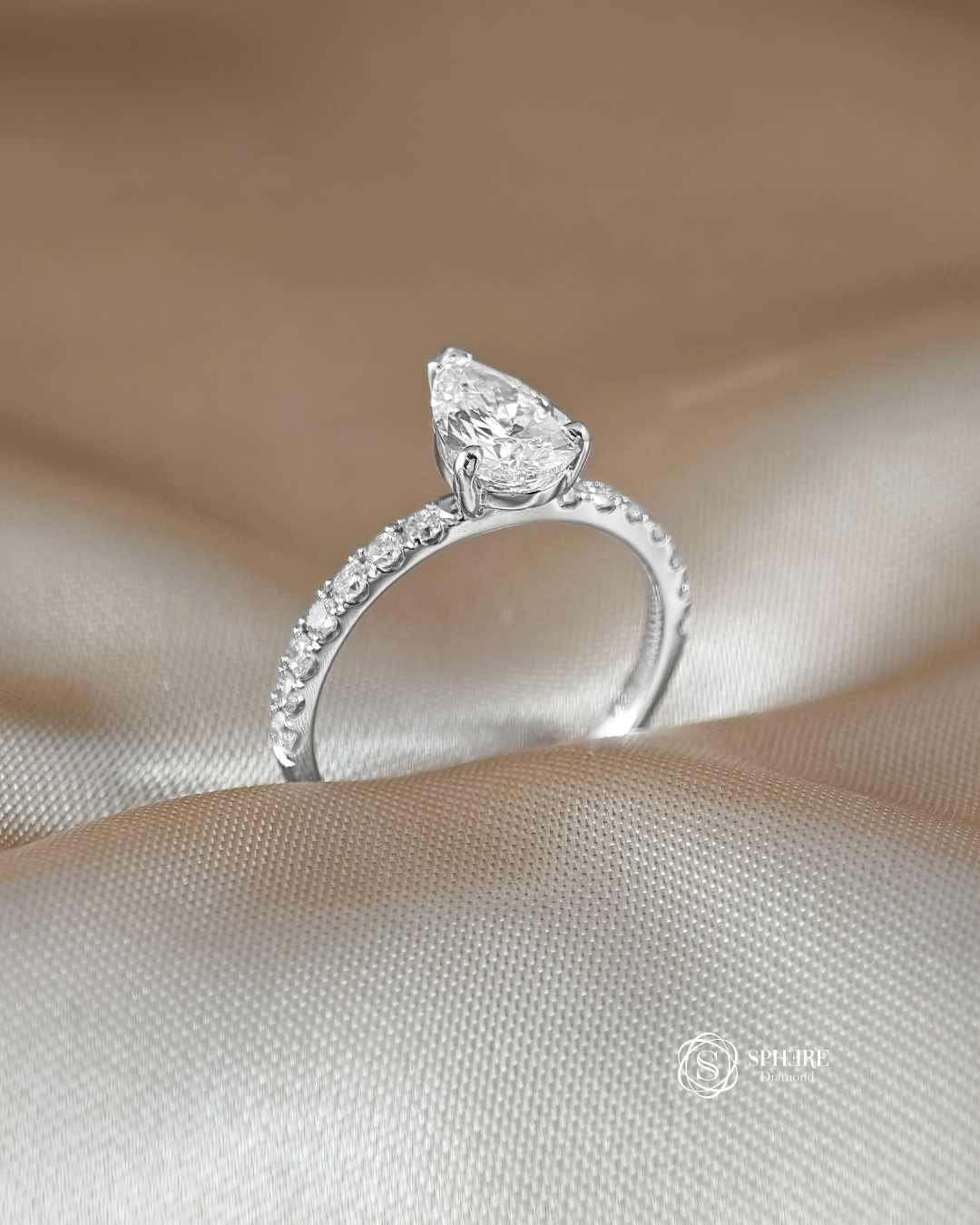 Elegant Pear Lab Grown Diamond Pavé Engagement Ring with IGI Certified Center Diamond | Sphere Diamond Bangkok