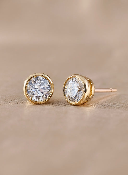 Amora Bezel Stud Earrings