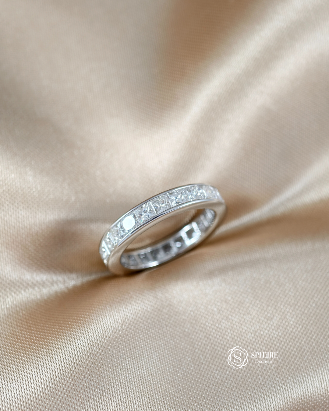 Classic Princess Channel Lab Grown Diamond Wedding Ring in Bangkok | IGI Certified by Sphere Diamond