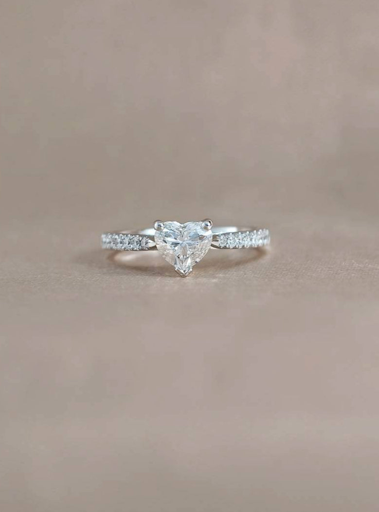Éternelle Amour Heart Pavé Lab Grown Diamond Engagement Ring | Custom Made Lab Grown Diamond Ring | Sphere Diamond Bangkok Thailand