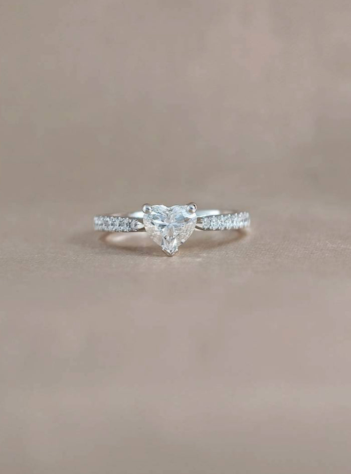 Éternelle Amour Heart Pavé Lab Grown Diamond Engagement Ring | Custom Made Lab Grown Diamond Ring | Sphere Diamond Bangkok Thailand