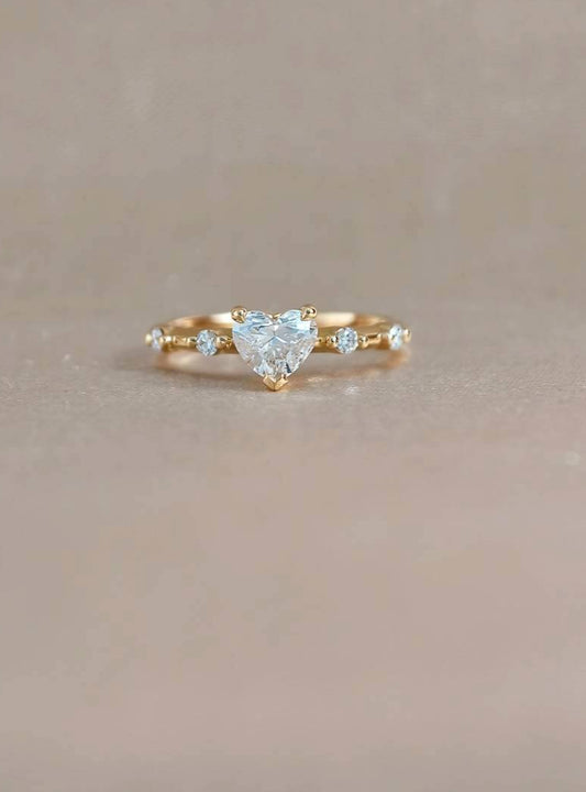 Aurielle Heart Shape Lab Grown Diamond Engagement Ring with Side Diamonds | Custom Made Lab Grown Diamond Ring | Sphere Diamond Bangkok Thailand