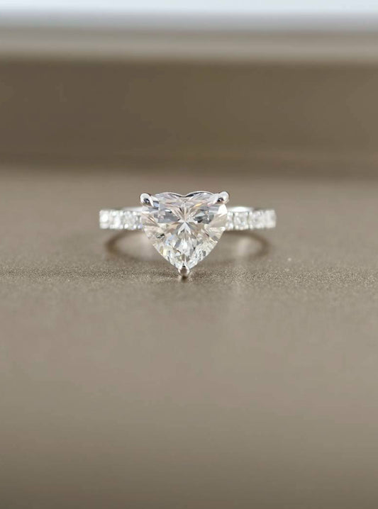 Élise Amour Heart Shape Pavé Lab Grown Diamond Engagement Ring | Custom Made Lab Grown Diamond Ring | Sphere Diamond Bangkok Thailand