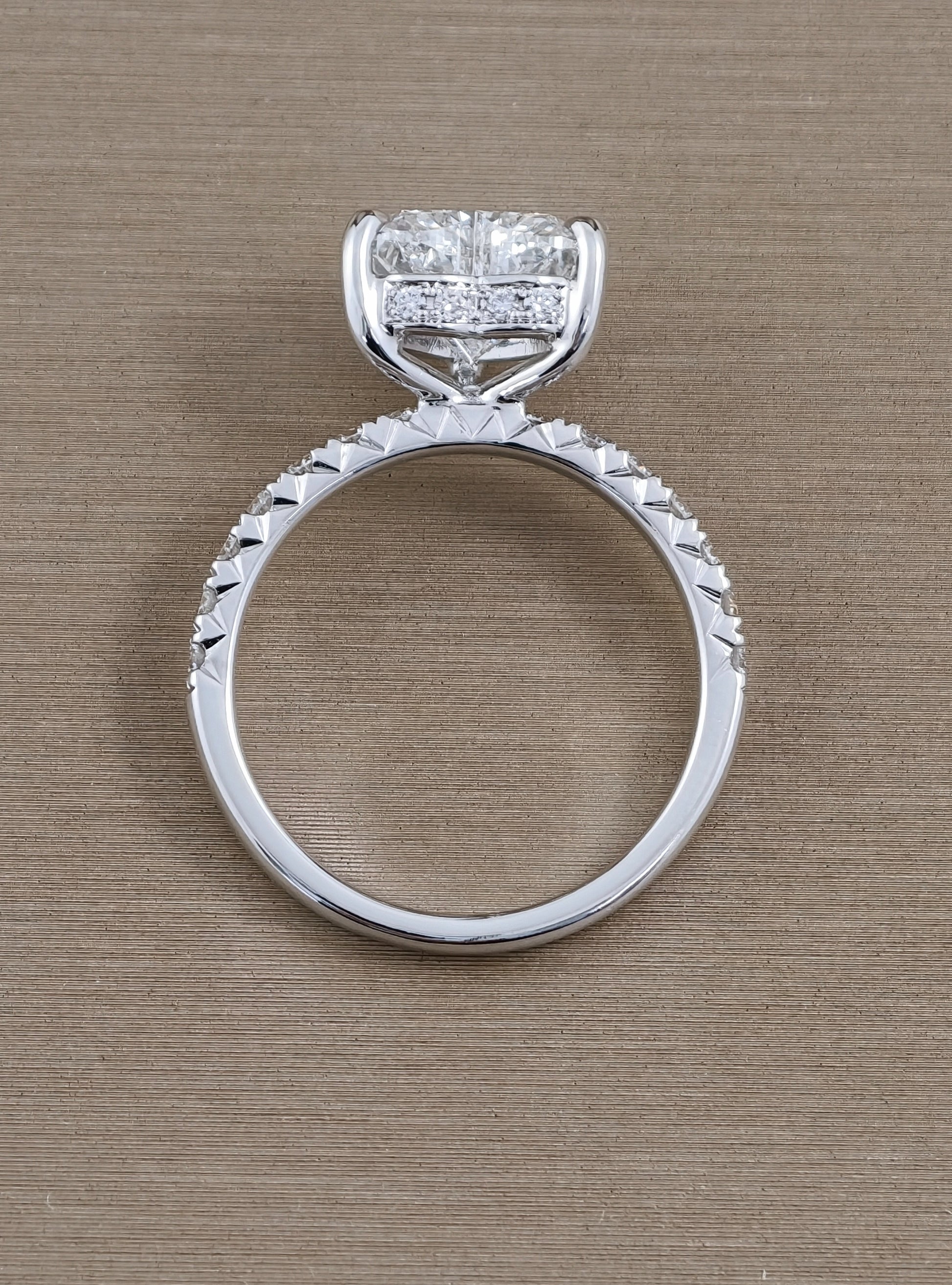 Cœur d'Étoile Heart Shape Pavé Lab Grown Diamond Engagement Ring | Custom Made Lab Grown Diamond Ring | Sphere Diamond Bangkok Thailand