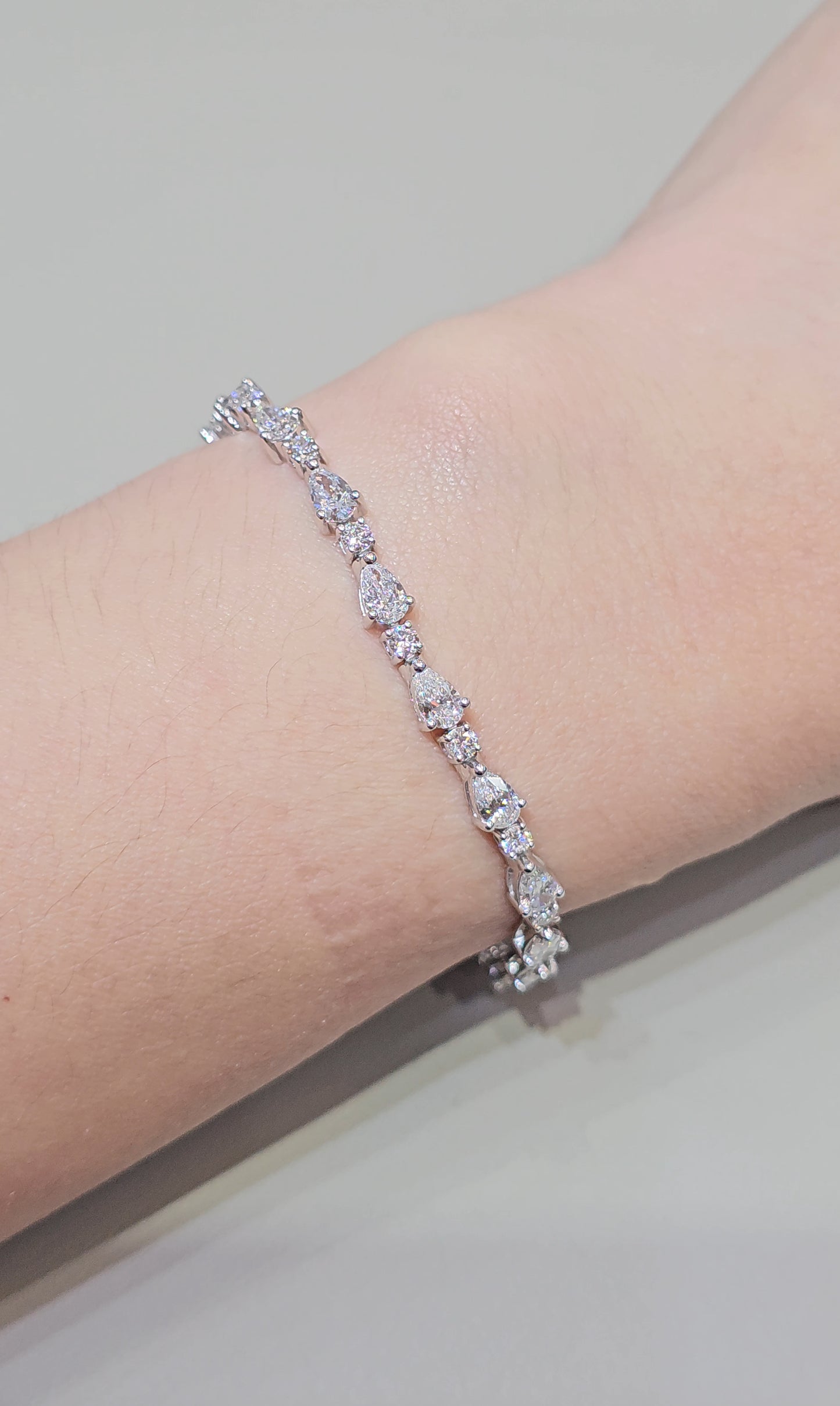 Pear and Round altinate lab grown Diamond Bracelet