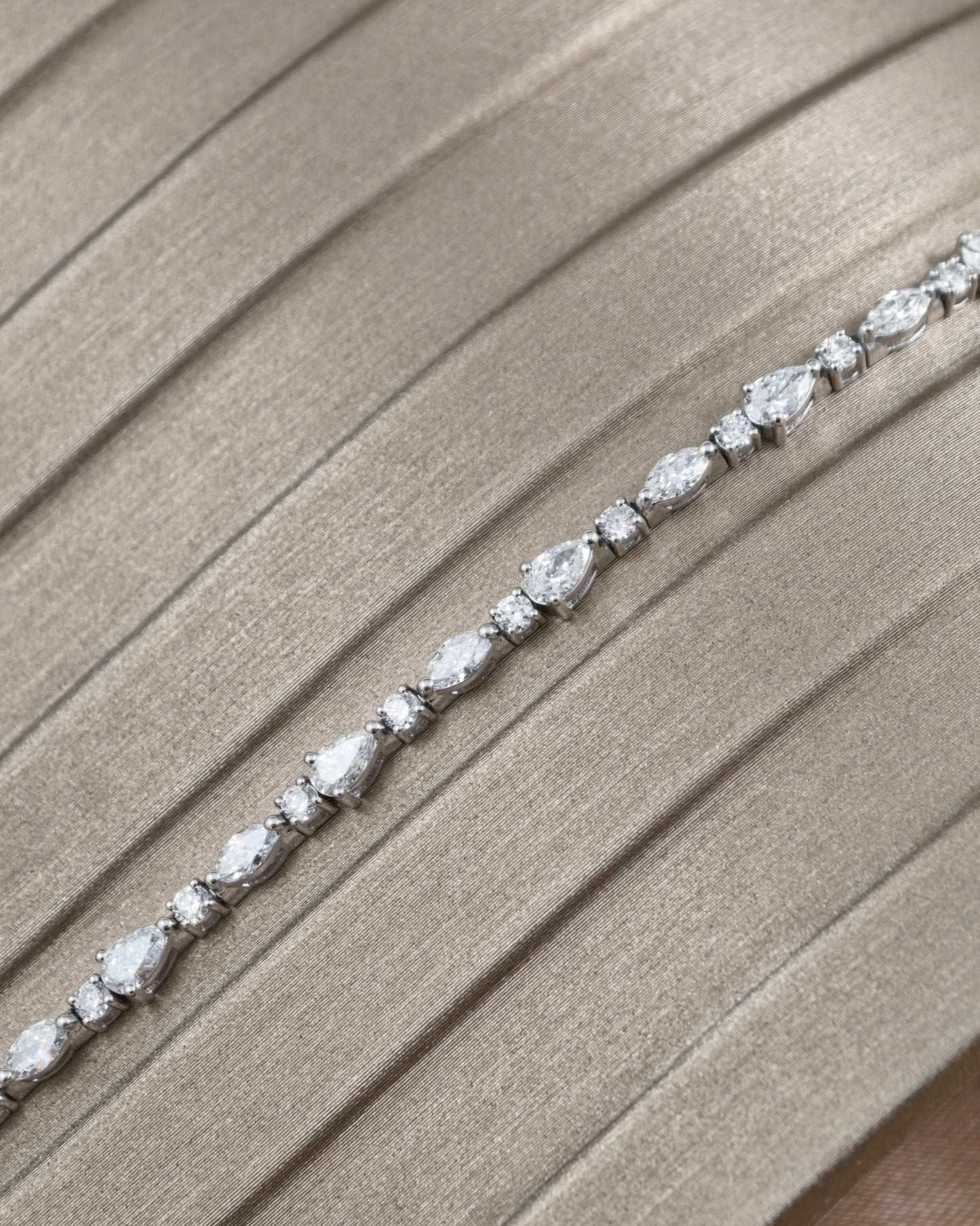Pear Round Marquise altinate lab grown Diamond Bracelet