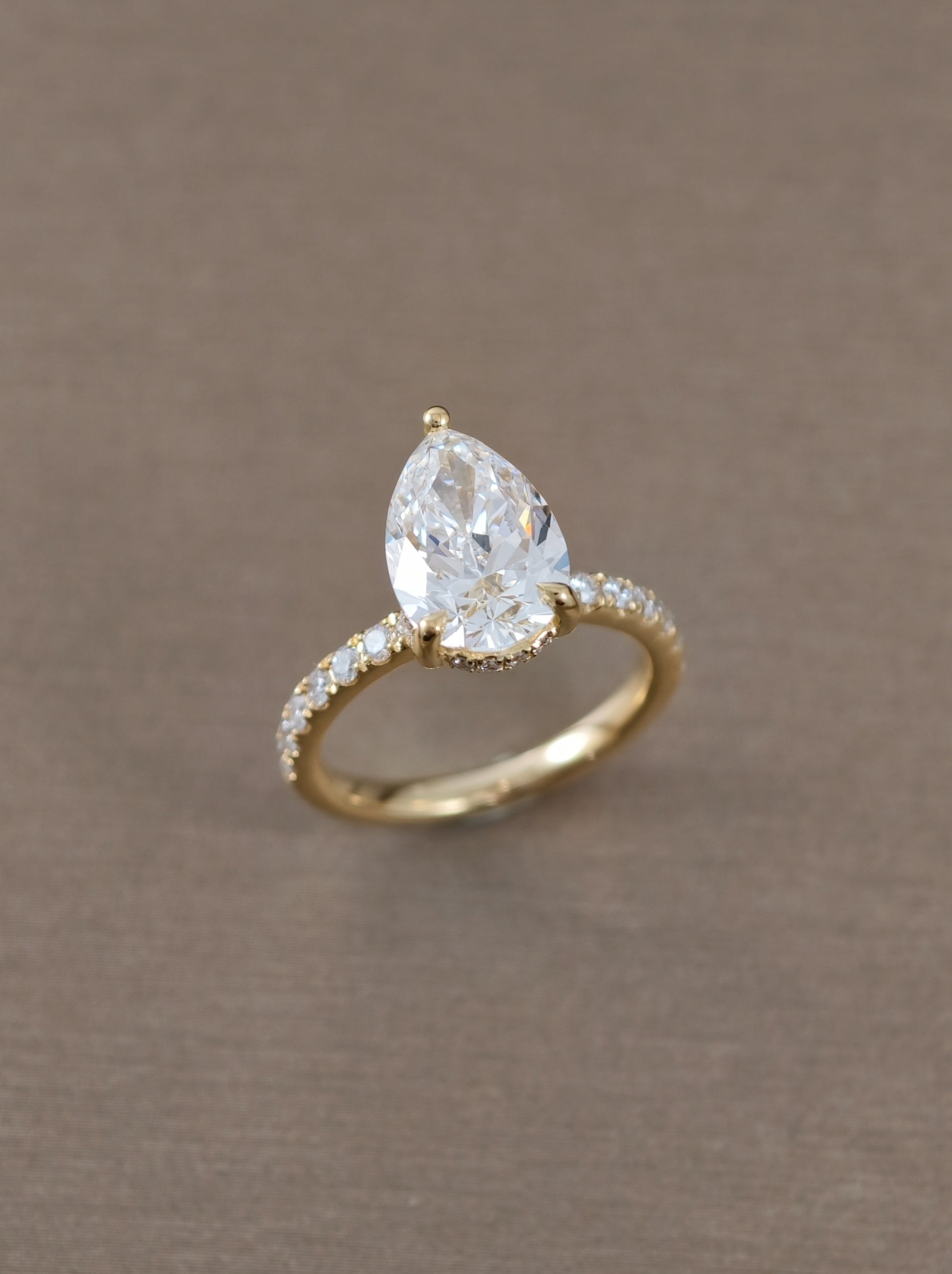 Pear Cut Lab Grown Diamond Pavé Engagement Ring Bangkok Thailand