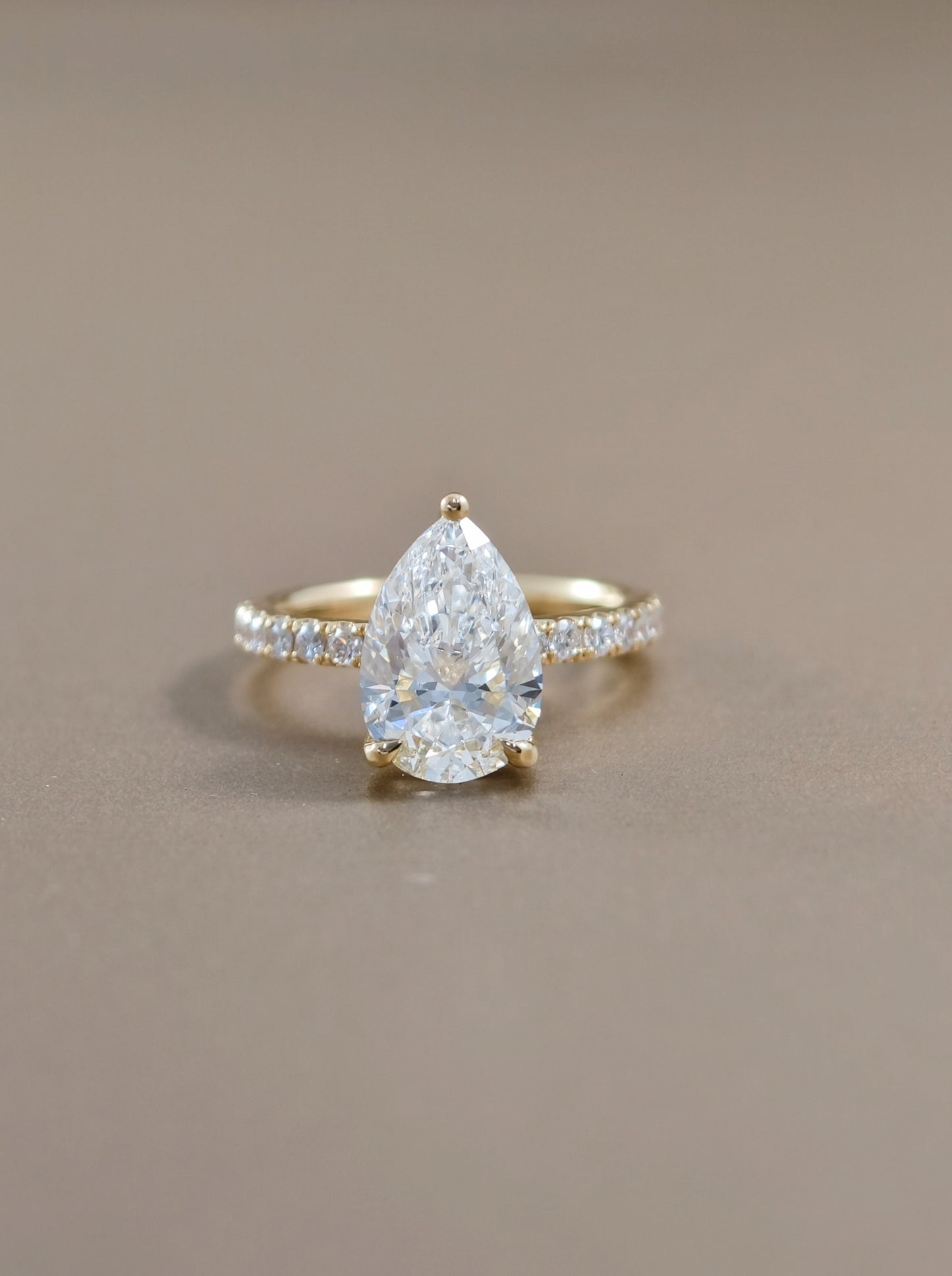 Pear Shape Eiffel Love Lab Grown Diamond Pavé Engagement Ring Sphere Diamond Bangkok