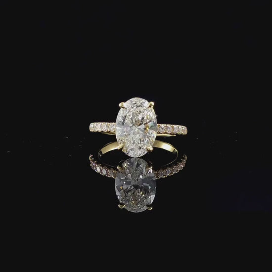 Signature Eiffel Love Oval Lab Grown Diamond Engagement Ring | IGI Certified